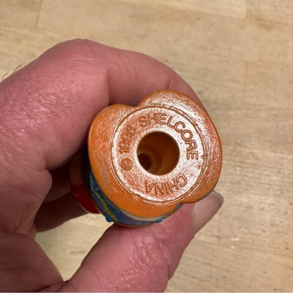 Vintage Shelcore Little People Figure - Race Car Worker - From 1998 - Picture 8 of 8